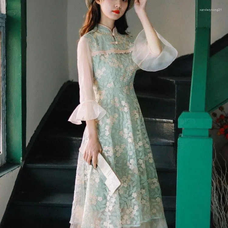 Etniska kläder 2023 Vintage Standing Collar Improved Qipao Cheongsam Dress Brodery Patchwork Floral Elegant Fairy Daily G803