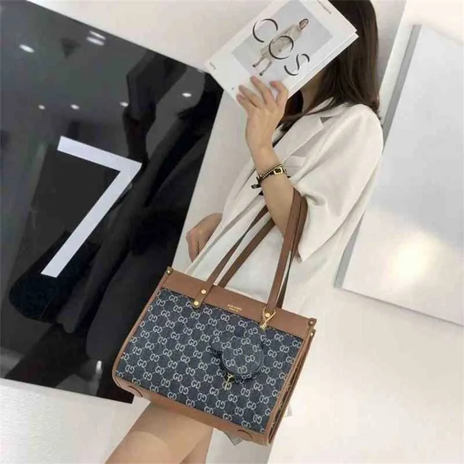 Bolsas de bolsas baratas 80% de desconto em produto Autumn Winter Tote moda versátil de grande capacidade Compras modernas simples