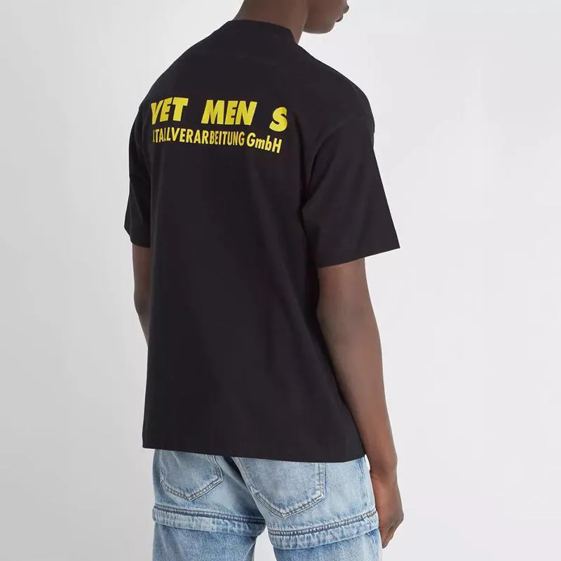 Homens Camisetas 18ss Logotipo Amarelo Impresso Tee Vintage Cor Sólida Mangas Curtas Mens Mulheres Verão Casual Hip Hop Street Skate T-S253M