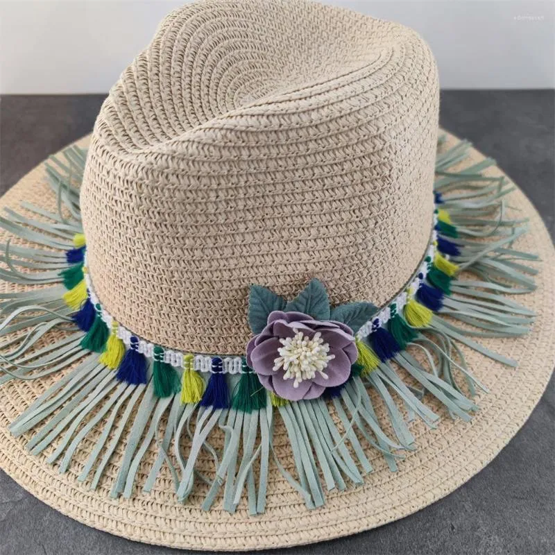 Breda brim hattar blomma tofsels cowgirl sommarhatt halm för kvinnor lady trendy vävt sol strandmössa
