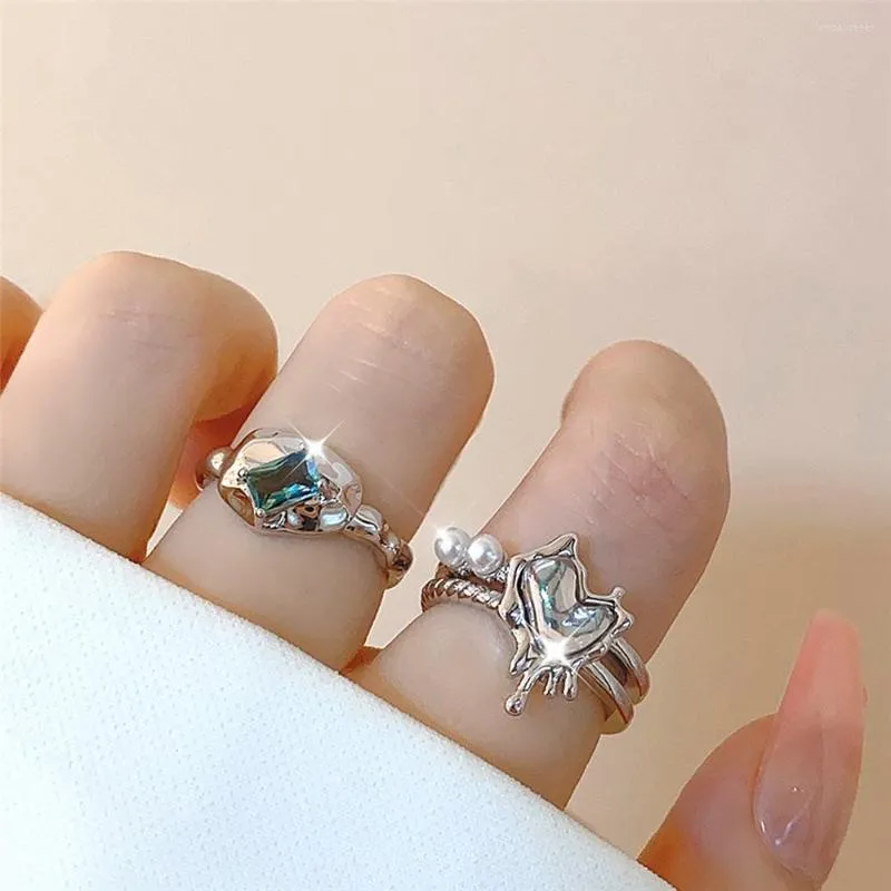 Wedding Rings 2023 Modestraatstijl Ring Onregelmatige smelten Liefde Water Drop Shape Pearl Open Zirkon Metal Cool Set sieraden