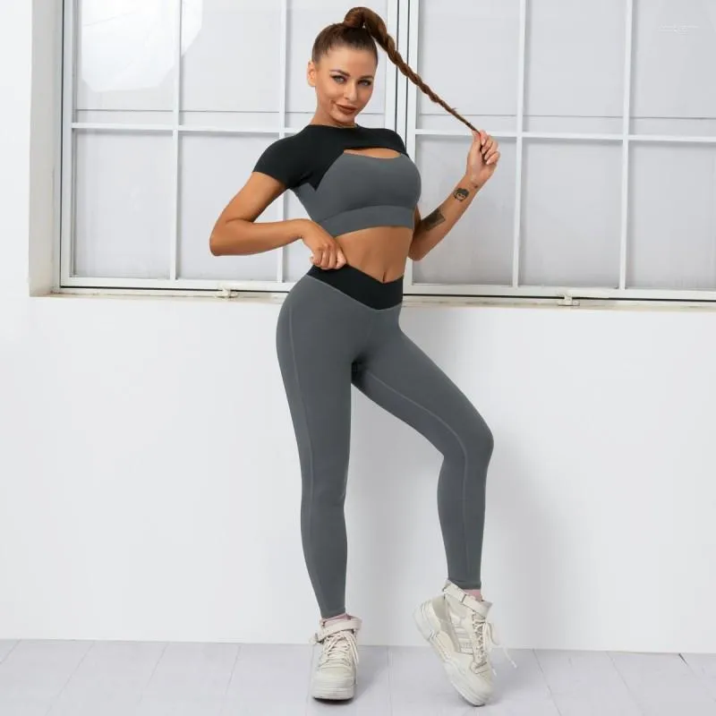 Aktiva uppsättningar 2023 Färgkontrast 2 -stycken Yoga Set Women Leggings With Sports Bra Crop Top Gym Tracksuit Fitness Outfits