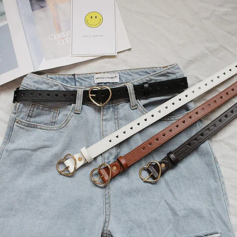 Belts Full Hole PU Leather Belt For Women Sweet Heart-shaped Buckle Girls Simple Retro Waistbelts Jeans Dress Thin Waistband
