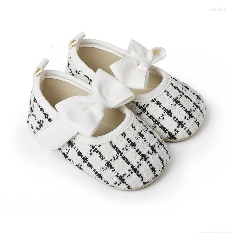 Eerste Walkers Spring herfst mode geboren babymeisjes schoenen zachte lage top dikke zool baby prinses niet-slip peuter voor 0-18m