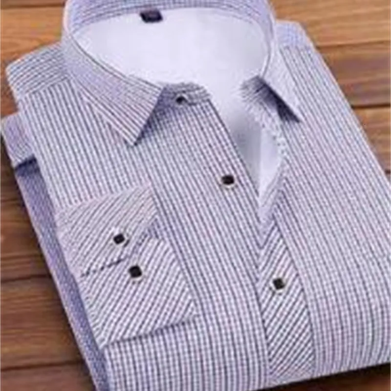 Men's TShirts JTFAN Warm winter men's shirts with fleece thickened striped corduroy top middle G31 230109
