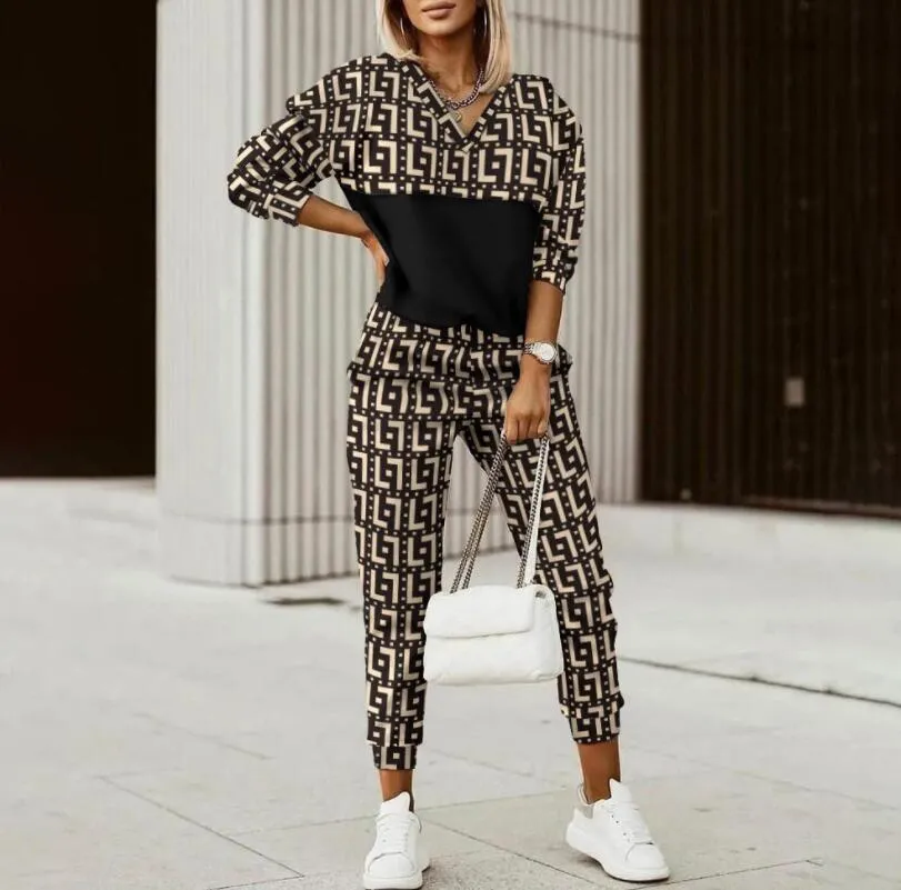 2022 Tracksuits Women Elegant Two-Pieces Suit Sets Female Stylish Casual Print Coat & Pant