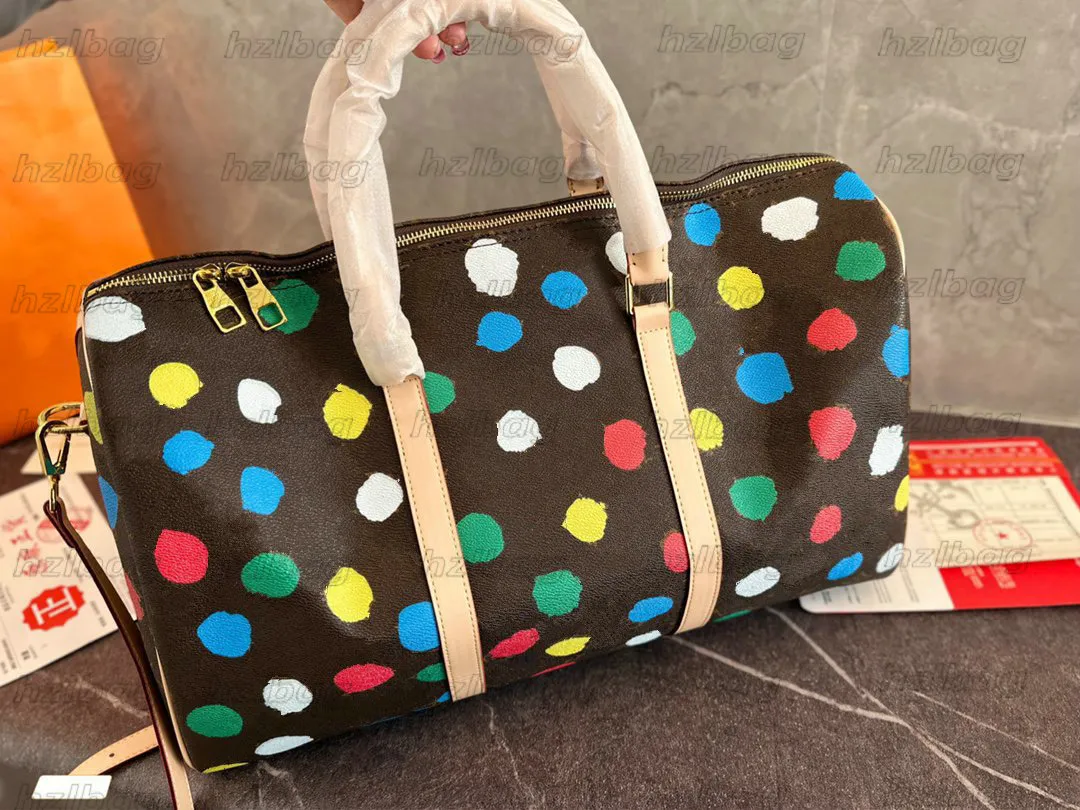 Yayoi kusama 2023ssドットダッフルバッグデザイナーx yk keepall 45ハンドバッグ