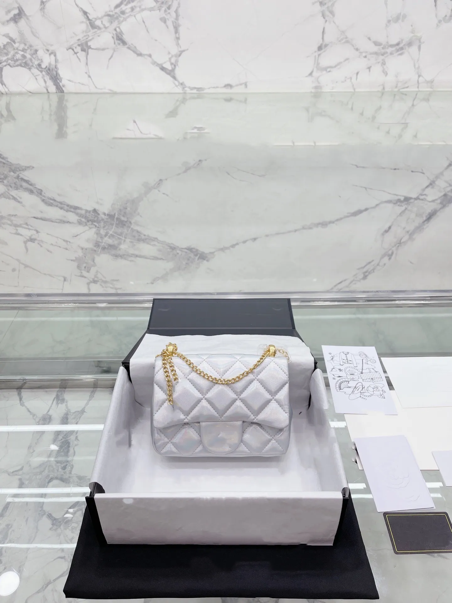 Kvinnliga modedesigners väskor riktiga läderväska nyckelkorthållare plånbok handväska messenger crossbody kedja koppling tote axel väska låda