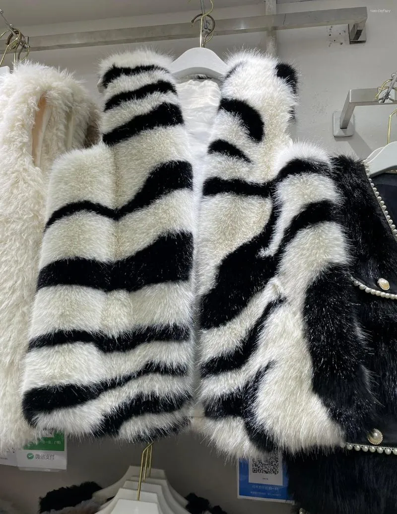 Women's Fur 2023 Autumn Winter Zebra Pattern Imitation Mink Hair Women Vest Coat Net Red All-match V-neck Sleeveless Faux Waistcoat