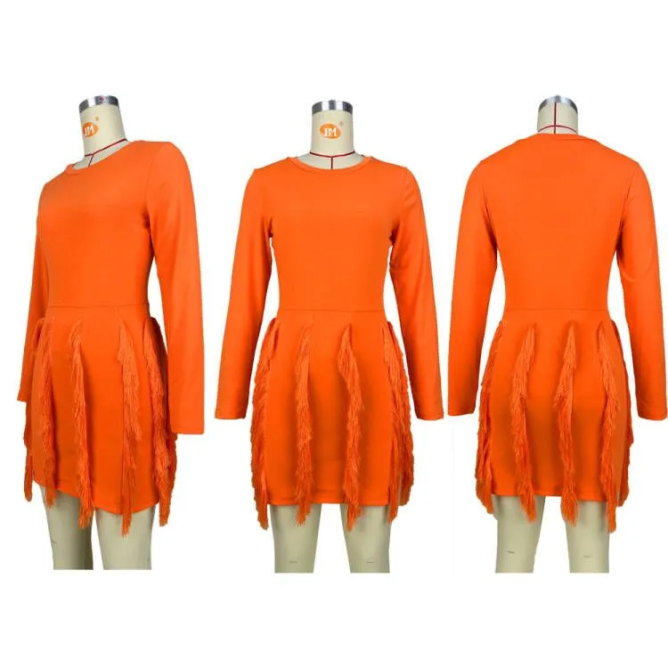 秋の冬のドレス女性長袖タッセルドレス秋の服プラスサイズ2XLカジュアルスキニースカートシースボディーコントパーティーウェアストリートウェア8539