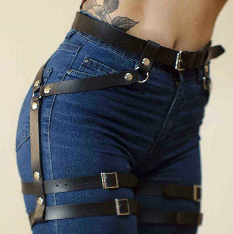 NXY Bondage BDSM Seksspeeltjes voor koppels Body Women Harness Gothic Garter Belt PU Leer Volwassenen Erotische winkel 220419