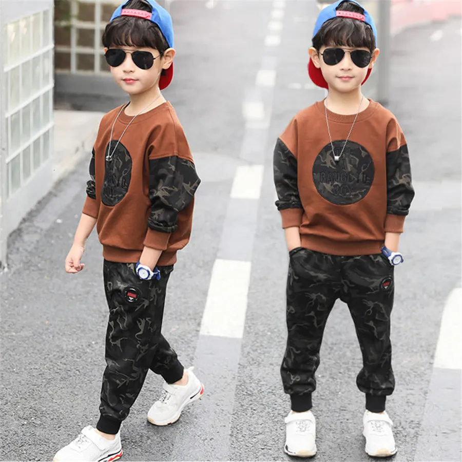 Clothing Sets Teen Children Clothes 3-13year Boys Costume Tracksuit Camouflage Tops Pants 2PCS Children autumn Outfits Set 230110