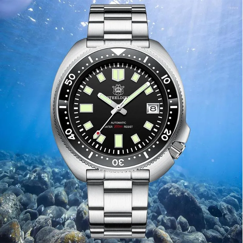 WRISTWATCHES SD1970 Steeldive Brand 44 mm Men NH35 200m Waterproof Diver Watch z ceramiczną ramką