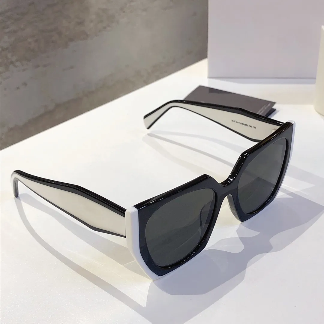 15W Square Sunglasses for Women Black White Dark Grey Designer Sunglasses Fashion Outdoor UV400 Shades Eyewear with Box