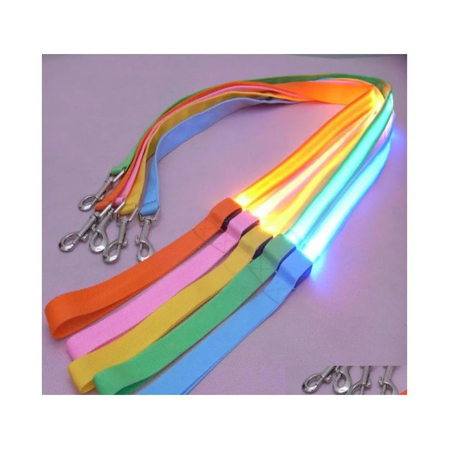 Colarinhos de cachorro colares de 120cm LED GLOW LAHEHEH NYLON CHARNESS PET POPY TREINAMENTO DE TREINAMENTO DOM CANDE CURBO CARRO DE SEGURANￇA DE SEGURANￇA DE TENHO DE TELA DBC DR DHT5N