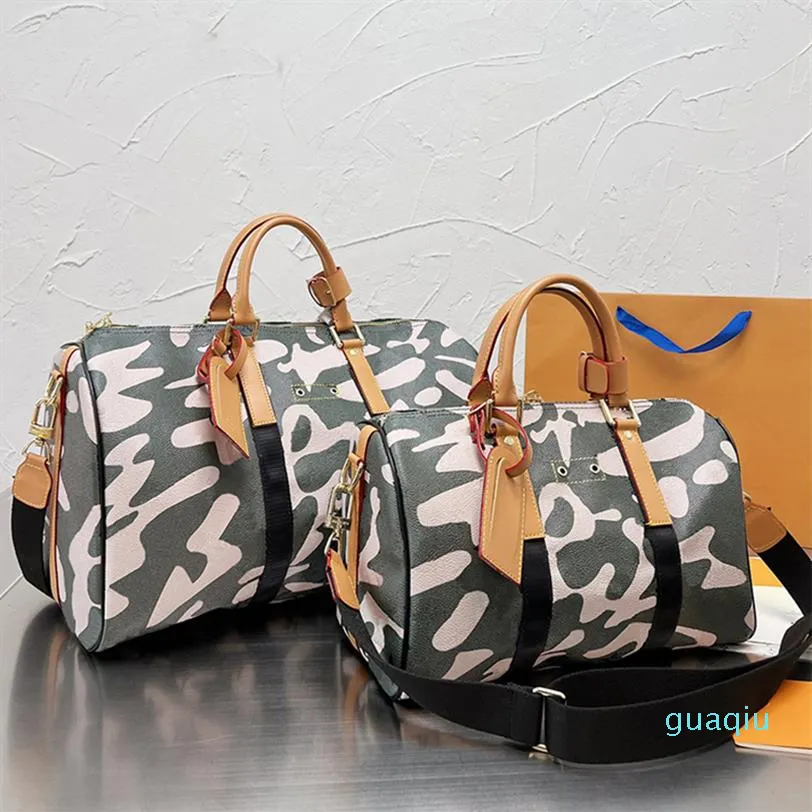 Designer Camo resväskor Unisex-handväskor Hög kvalitet Fitness Messenger Bag med stor kapacitet Modeväskor