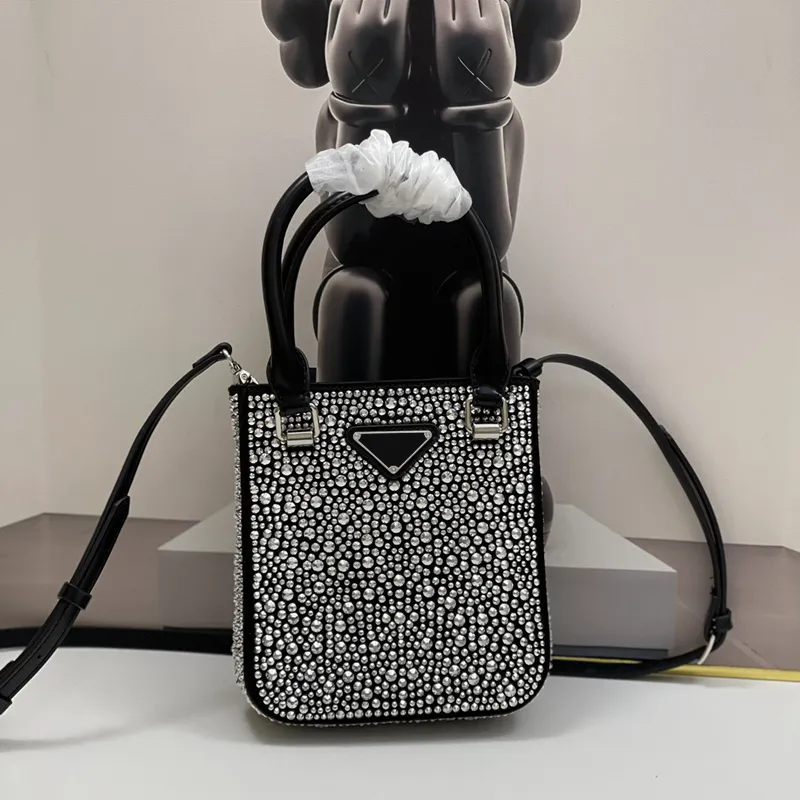 El çantası küçük saten tote çanta kristalli tasarımcı lüks çanta kadın omuz çantası moda crossbody çanta deri yeni 2022