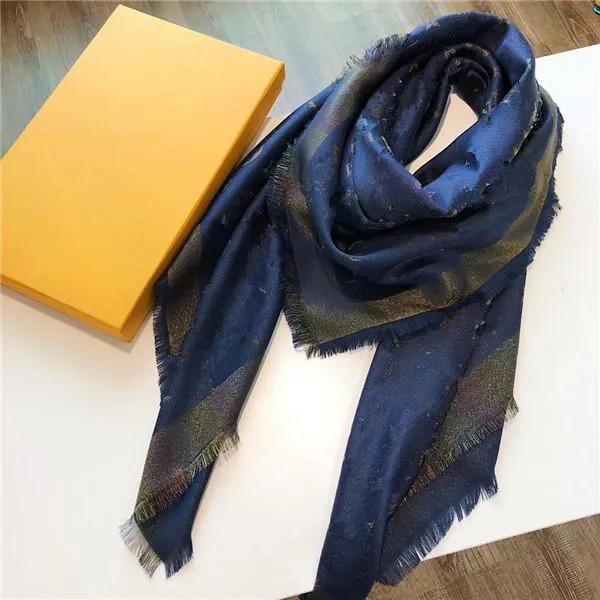 Designer Scarf Classic Cashmere Wool Scarves Woman Scarfs Fashion Thick Scarves sjal Storlek 140x140cm utan låda A44K