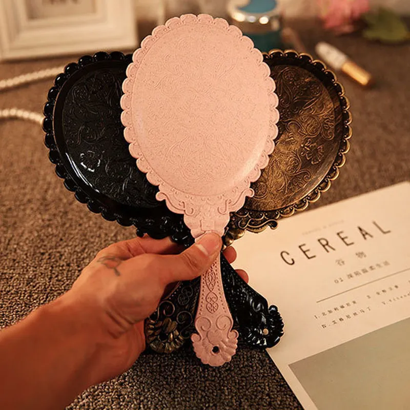 Romantic Vintage Lace Hold Mirrors Women Hand held Makeup Mirror Oval Cosmetic Mirror With handle Portable Cosmetics Tools BH6549 TYJ