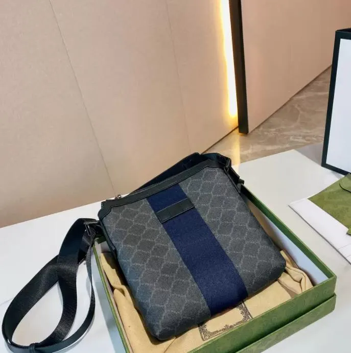 Designer Mens Shoulder Bag Luxury Brand, Large Capacity, Two Sizes, Two Colors From