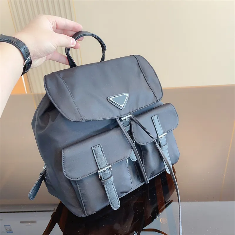 Nylon Backpack Designer Backpacks For Women Mens Rucksack Schoolbags Womens Fashion Designers