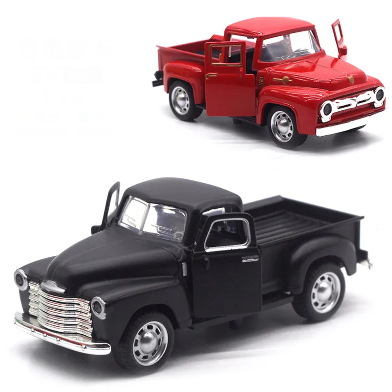 Diecast model Auto pickups Truck Model 1 32 Schaal terugtrekking Alloy Diecast speelgoed Voertuig Kerstcollectie Geschenk speelgoed voor jongens kinderen Y110 230111