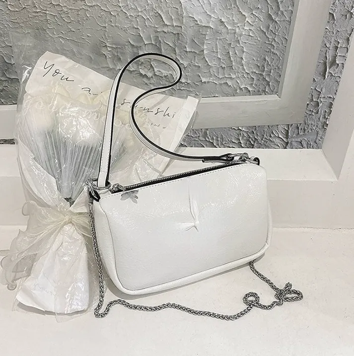 Gelişmiş Doku Zinciri Kadın Çantası Süper Popüler Niş Kore Moda Omuz Çantası Çok yönlü crossbody Underbody Under Koltuklu Yumuşak Deri