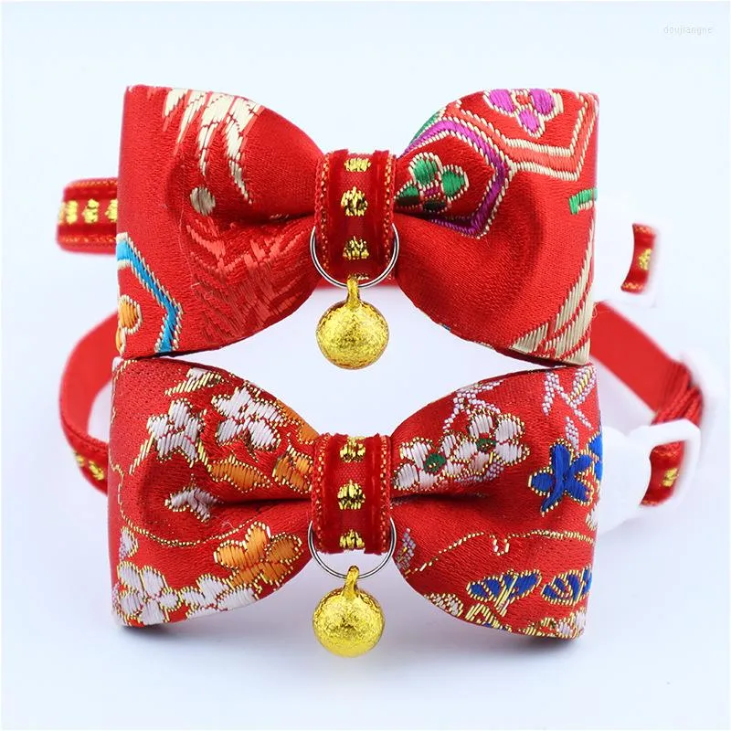 Collari per cani Happy Year Collare in raso rosso Stile cinese Fiocco per gatti Accessori per animali domestici carini