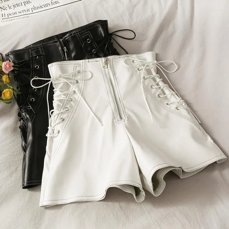Kvinnors byxor koreansk stil snörning pu höst shorts nyhet dragkedja hög midja blossade faux läder beige