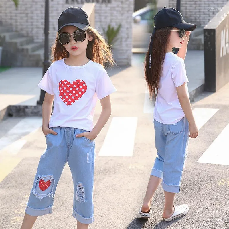 Ensembles de vêtements pour filles ensembles de vêtements d'été pour une manche courte imprimer coeur jean déchiré jeans enfants tenues taille 6 8 10 12 ans