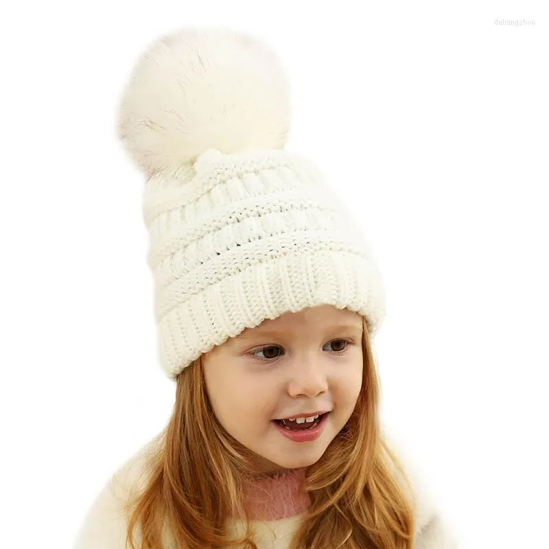 Boinas crianças malha de malha meninos meninas meninas inverno chapéu de lã rosa quente proteção de cabelo fofo ouvido branca cúpula casual w065