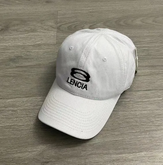 Klasik Top Caps Erkek ve Kadın Tasarımcı Beyzbol Kapağı Pure Pamuk Moda Denim Sokak Çekim Casquette