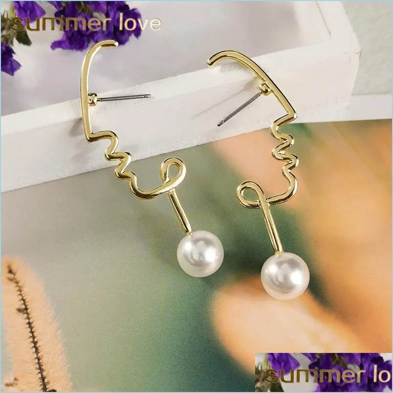 Stud Nieuwe mode Gold Plating Creative Irregar Pearl -oorbellen voor vrouwen Vriendin Lovey Alloy Christmas Earring Gift Sieraden Drop de Dhdml