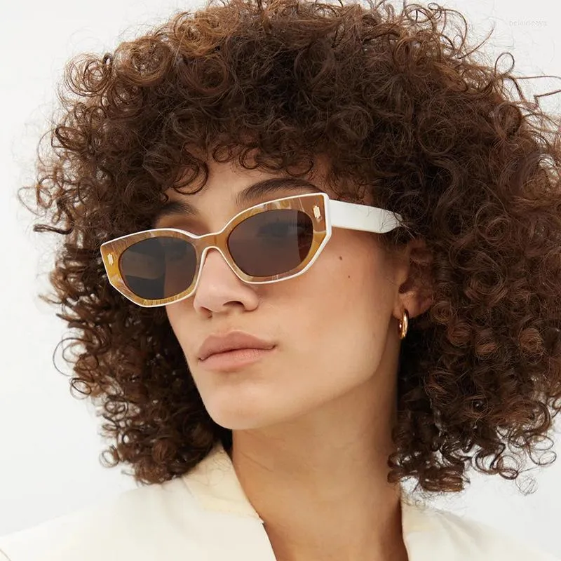 Occhiali da sole vintage di lusso da donna Cateye Designer Fashion Occhiali da donna alla moda Shades UV400