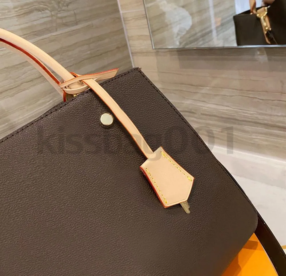 2022 Luxury Designer Women Fashion Shoulder Bags Hasp Messenger Handbag CrossBody Clutch party prom discoloration Large space brand Trunk Handbags