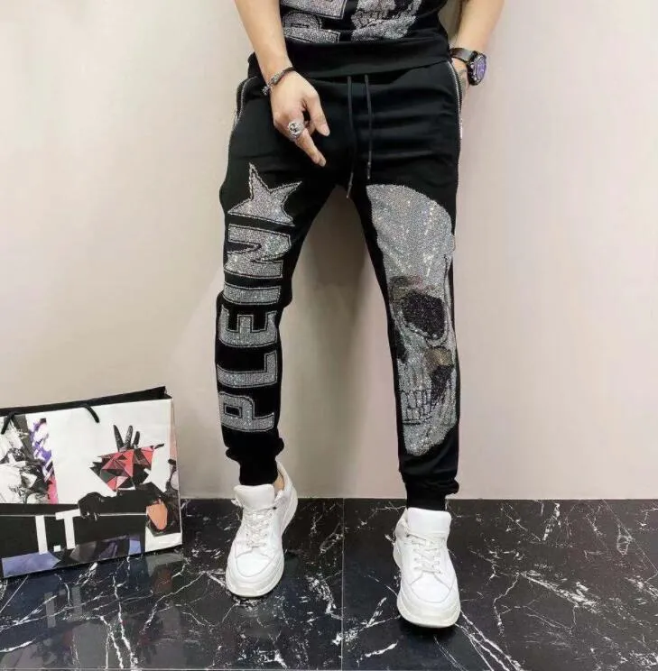 Pantaloni da uomo Strass di qualità Design sottile Pantaloni sportivi da uomo casual di marca Fashion Designer Eruope Style