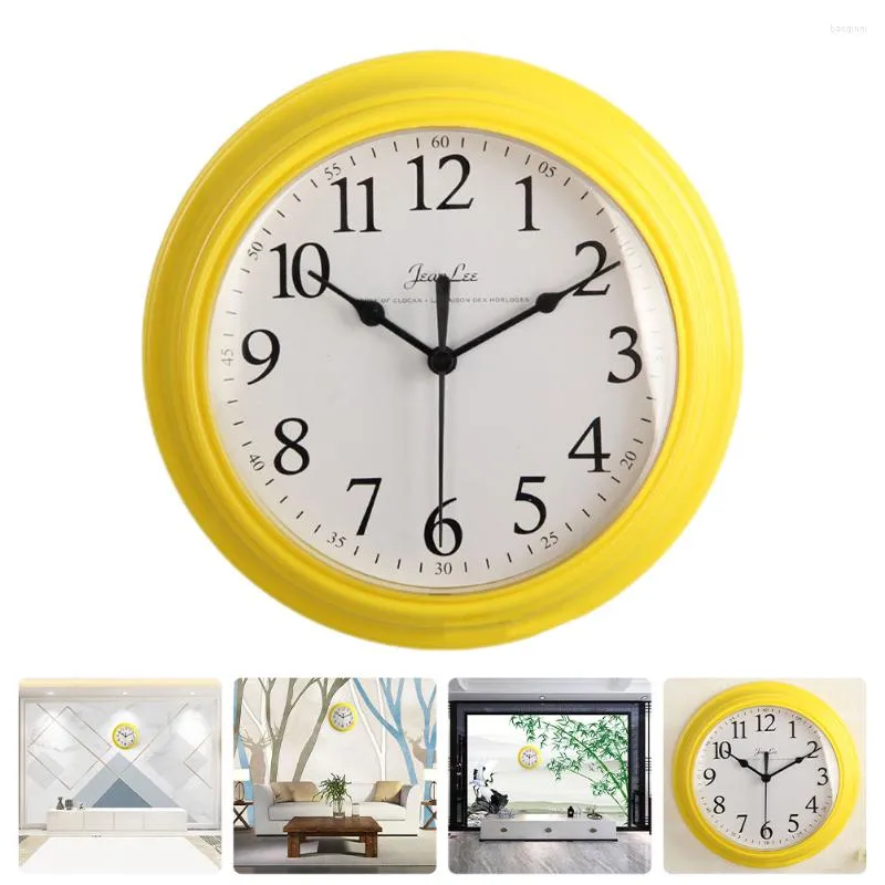 壁の時計時計現代のキッチン術室寝室の寝室の刻むバスルームサイレント装飾的な生きている黄色の吊り下げ具室保育園
