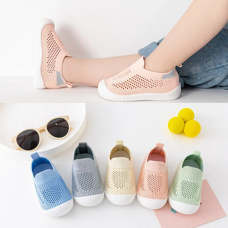 First Walkers kids shoes Children Sneakers Woven Fly Shoes Kids Baby Breathable Knitted Casual Sneakers Summer Autumn For 0-3 Years 230114