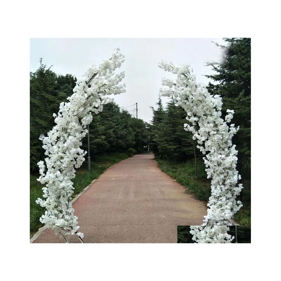 Couronnes de fleurs décoratives 2,5 m Artificielle Cherry Blossom Arch Porte Route Plomb Lune Fleur Arches Étagère Décor Carré Pour La Fête Wedd Dhcmf