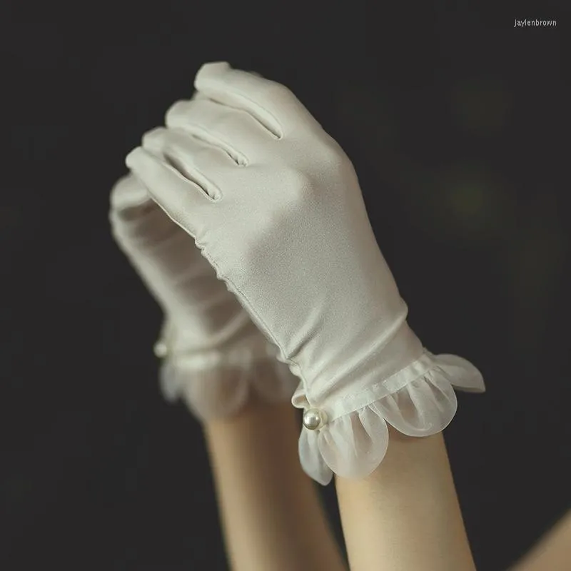 Coiffures Gants De Mariage Blanc Court Satin Dentelle Robe De Mariée Accessoires De Soirée