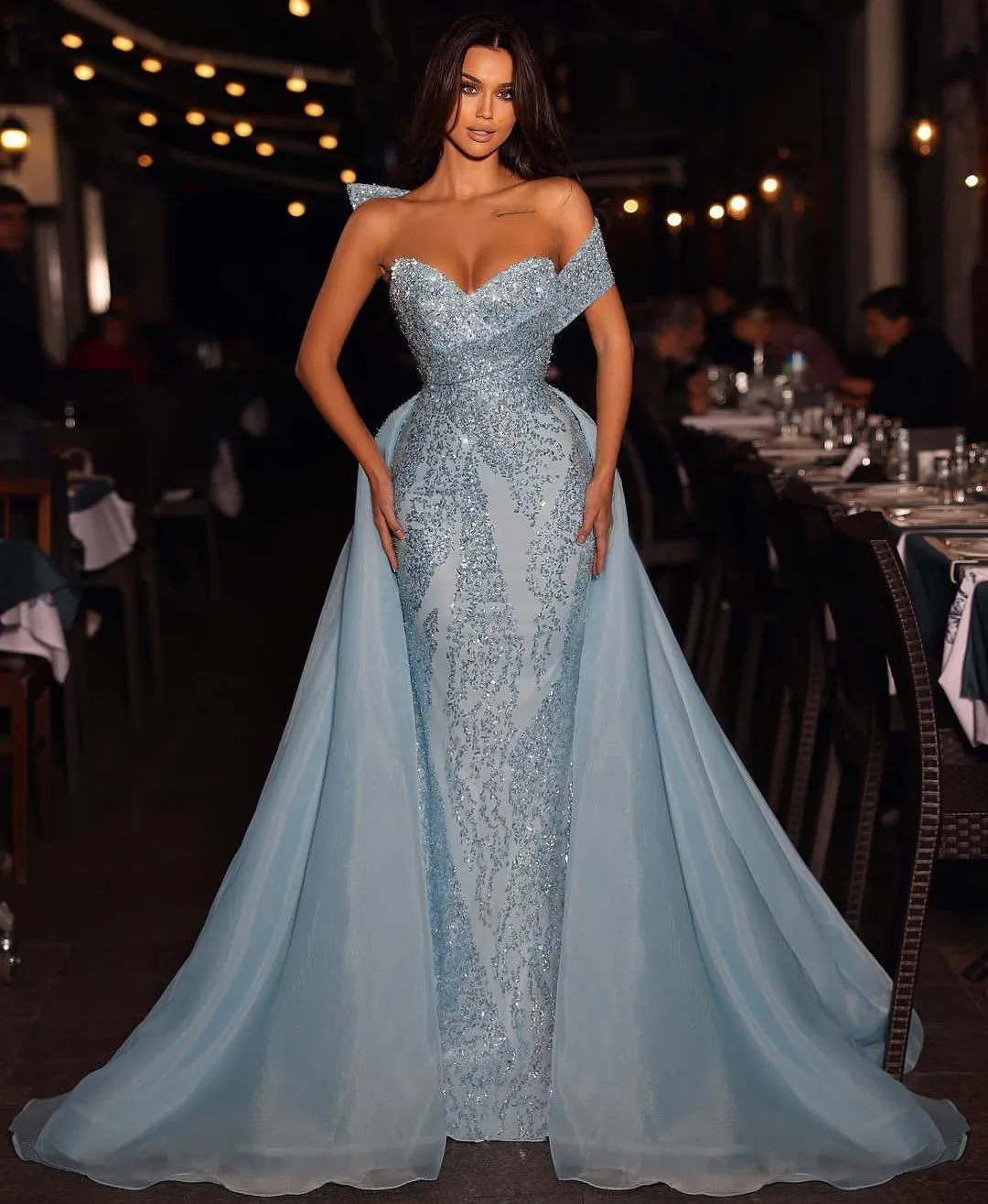 Mermaid Evening Blue Sleeveless V Neck Beaded 3D Lace Appliques Sequins Floor Length Celebrity Detachable Train Formal Prom Dresses Gowns Party Dress
