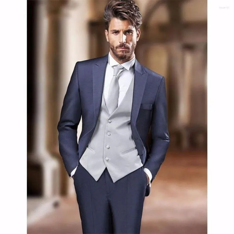 Costumes pour hommes 2023 dernier revers cranté hommes bleu marine vente sur mesure deux boutons mode dîner Blazer 3 pièces maigre