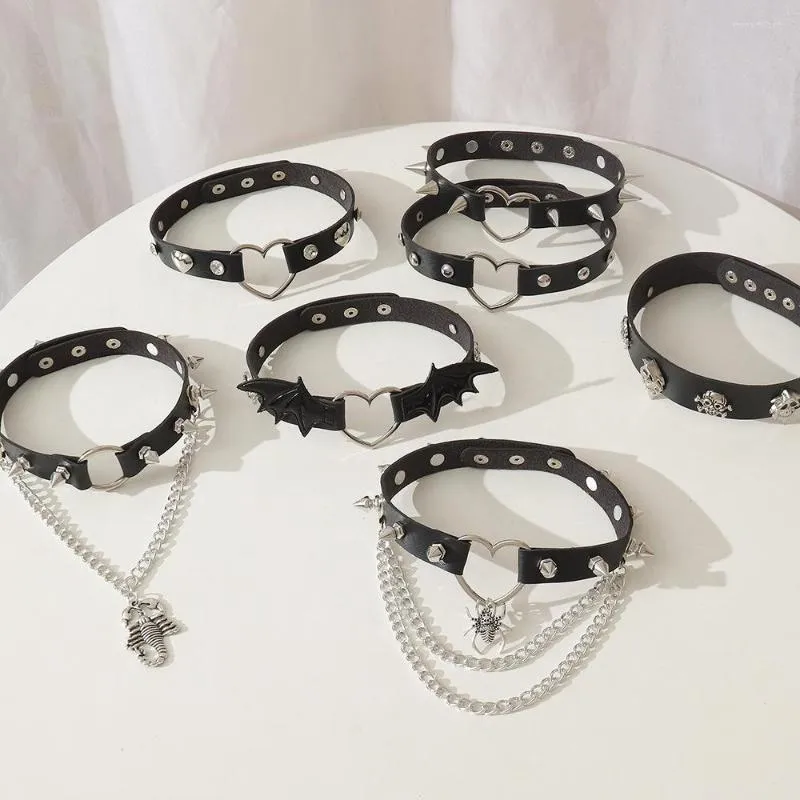 Choker Vintage Harajuku Style Black Necklace For Women Statement Skull Spider Tassel Geometric Rivet Chain Gothic Accessories