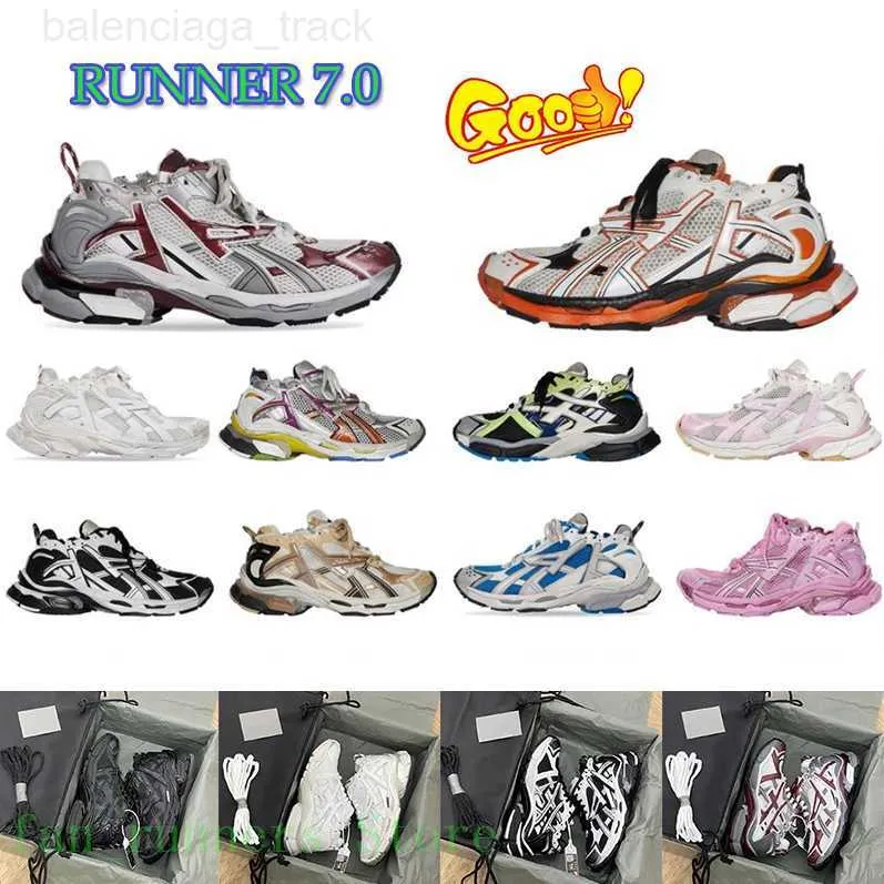 Triple s Designers Women Mens Casual Shoes Retro Runner 7.0 Sneakers Trainers ينقل إحساس الركض والمشي لمسافات طويلة