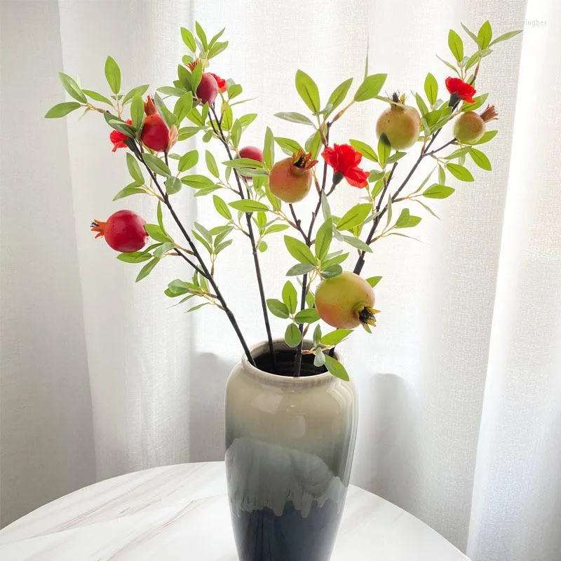 Fiori decorativi 4 pezzi 2 teste Ramo di melograno maturo con foglie Frutti artificiali rossi per la decorazione del giardino di casa