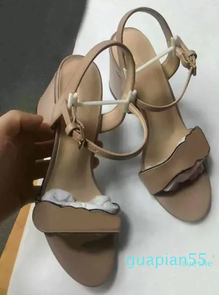 Fashion- designer sandal lyxig hög klack läder klänning bröllopskor sexiga dubbla bokstäver häl damer mitt i hålen