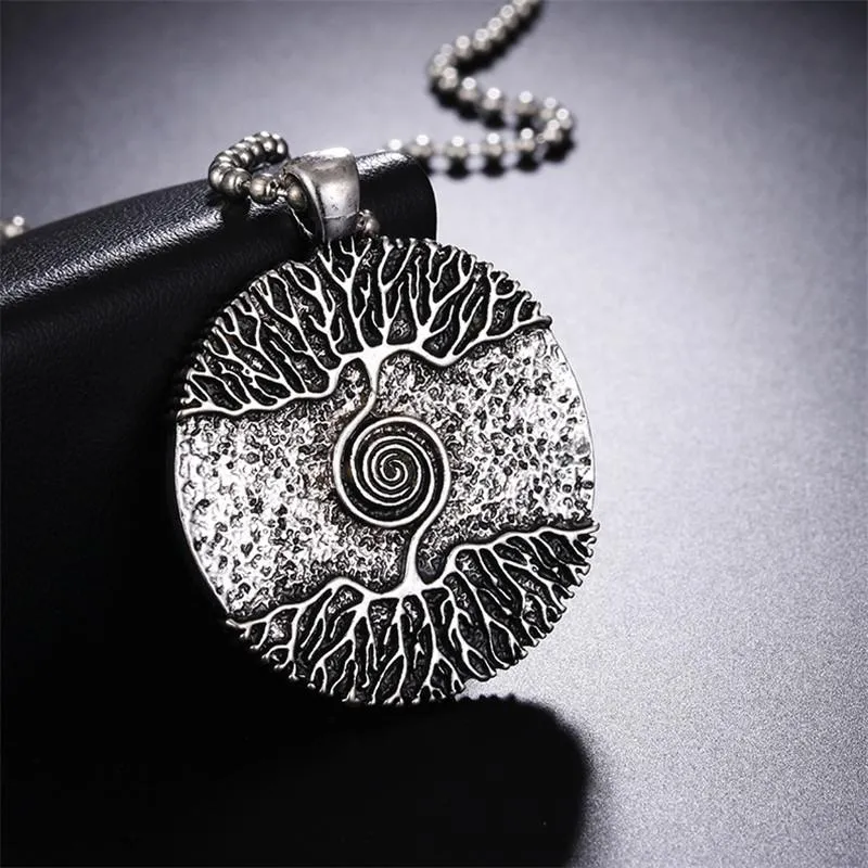 ペンダントネックレスバイキングアミュレットYggdrasil Nordic Talisman Necklace Steel Leather Chain for Men Men Women Jewelry