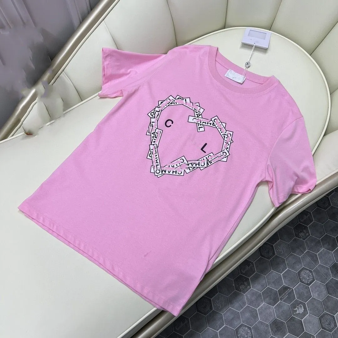Kadınlar Tişört Chan Tasarımcı Gömlek Grafik Tee 40 Stil XS-5XL Kadın Tshirt Yaz Tee Pamuk Moda Mektubu Baskı Kısa Kollu Lady Tees