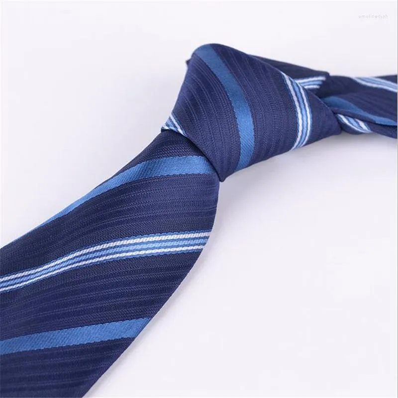 Bow Ties Mens Plaid Polyester för män Nackkläder Business Wedding 8 cm Shinny Grooms Slips Suit Shirt Shirt
