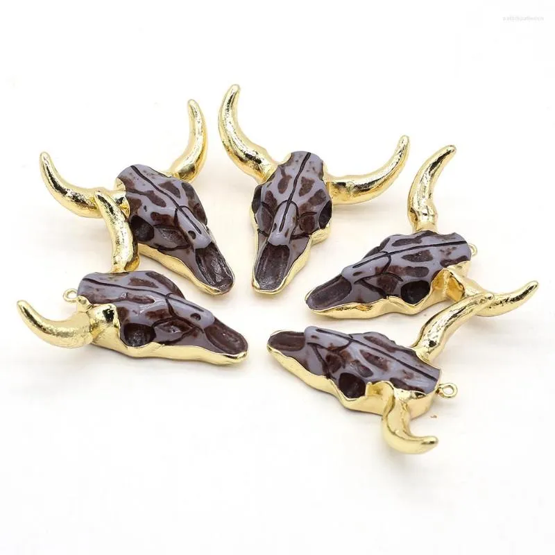 Colliers pendants en gros de 5pcs Naturel Stones Tête de vache pour les bijoux Making DIY Animaux Accessoires Charmes Gift gratuit